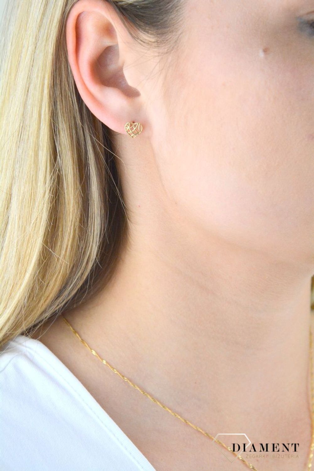 Złote kolczyki ażurowe serduszka KL 5647A.  Złote kolczyki ażurowe serduszka. Złote kolczyki damskie. Złote kolczyki dla dziewczynki. Złote kolczyki na prezent. Złote kolczyki damskie, dziecięce. Z.jpg